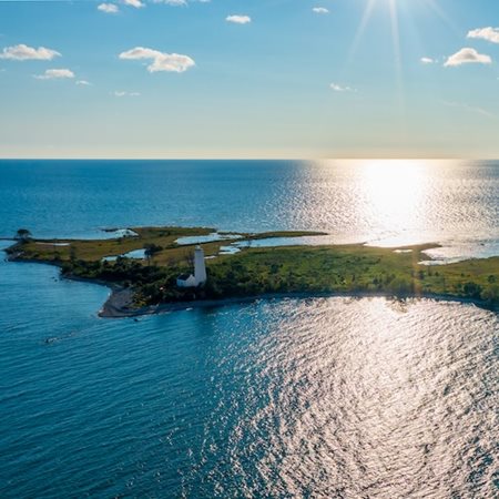 Chantry-Island-Lighthouse-Opt.jpg